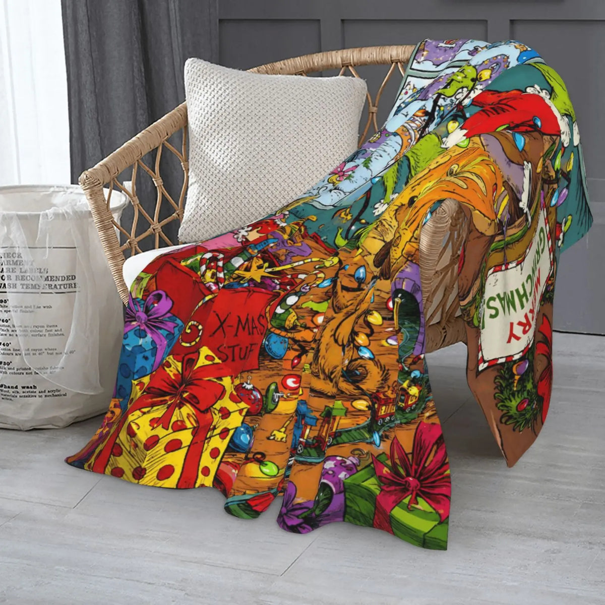 Halloween-M Blanket All Season Sofa Bedroom Chairs Dorm Couch Camping Soft Warm Cozy Bed Fleece Throw Gift for Men Women Boy Girl