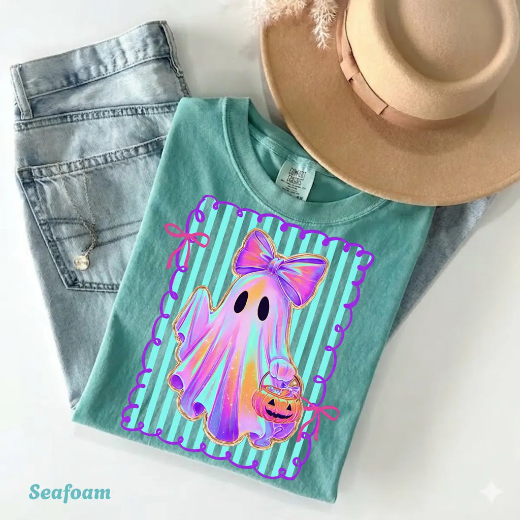 Comfort Colors Preppy Halloween Ghost Shirt, Cute Boo Ghost Coquette Tee, Floral Spooky Season Pumpkin Shirt, Girly Retro Halloween Apparel for Women