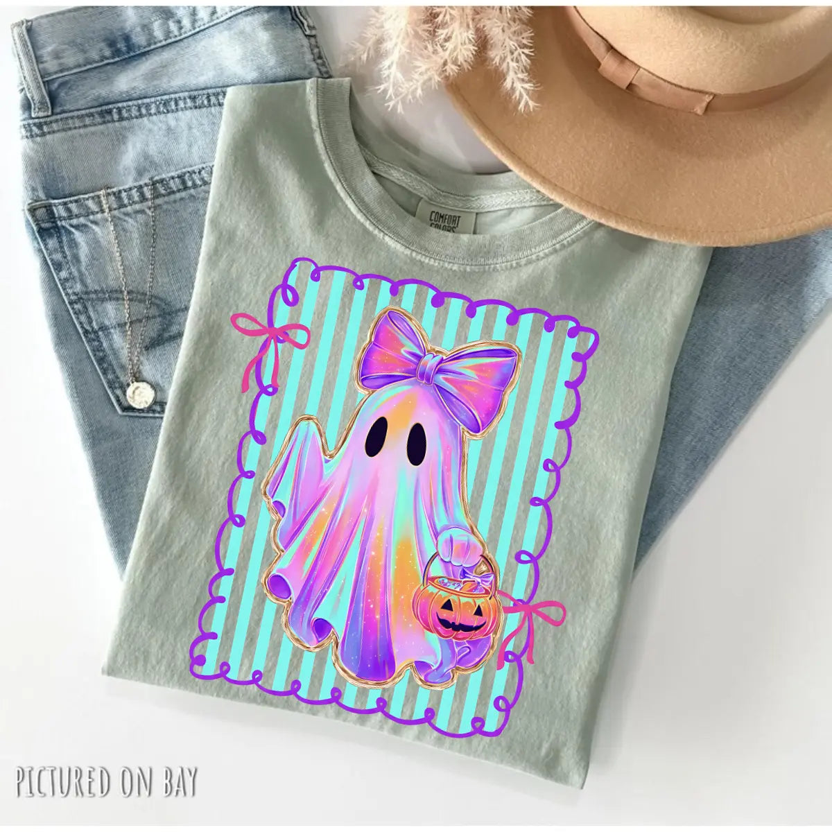 Comfort Colors Preppy Halloween Ghost Shirt, Cute Boo Ghost Coquette Tee, Floral Spooky Season Pumpkin Shirt, Girly Retro Halloween Apparel for Women