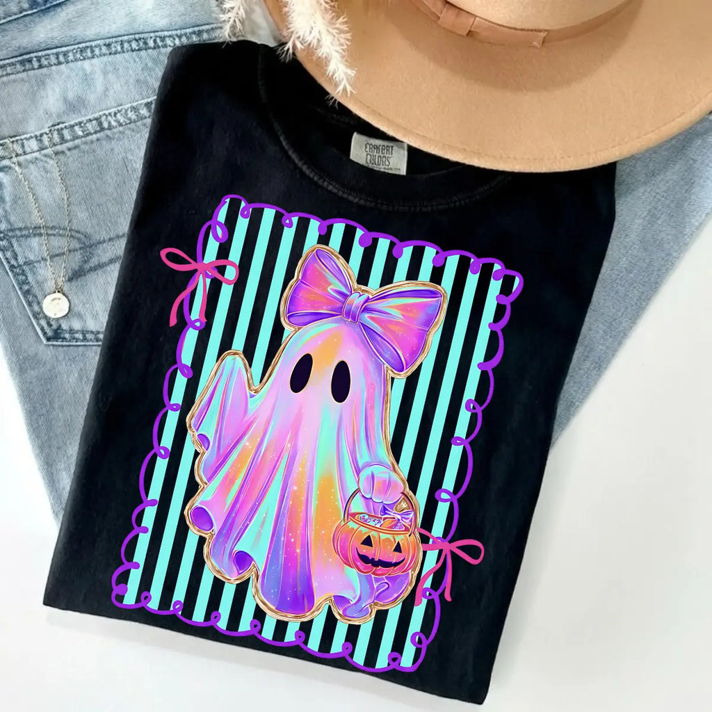 Comfort Colors Preppy Halloween Ghost Shirt, Cute Boo Ghost Coquette Tee, Floral Spooky Season Pumpkin Shirt, Girly Retro Halloween Apparel for Women