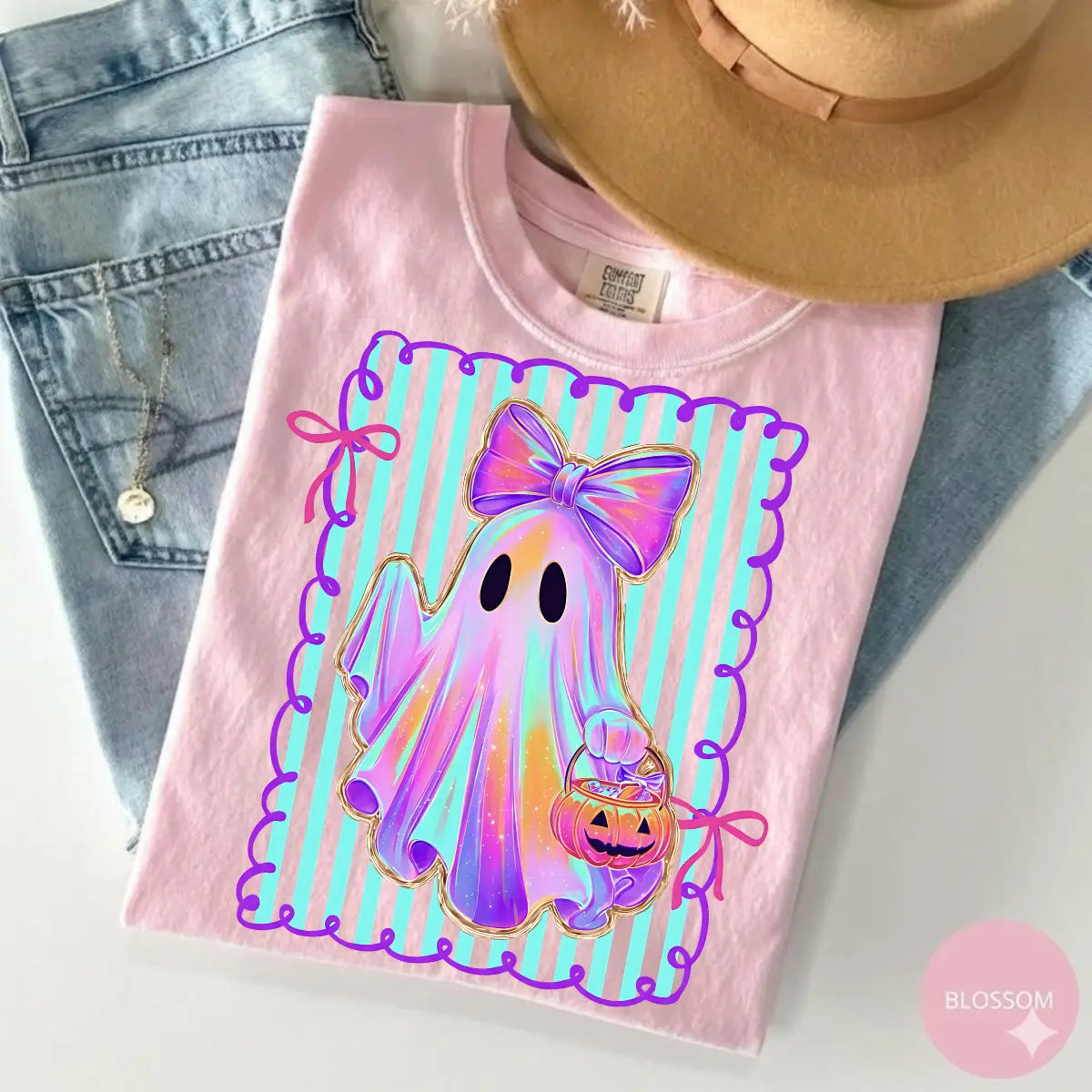 Comfort Colors Preppy Halloween Ghost Shirt, Cute Boo Ghost Coquette Tee, Floral Spooky Season Pumpkin Shirt, Girly Retro Halloween Apparel for Women