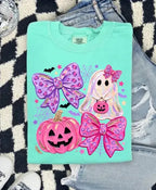 Comfort Colors Preppy Ghost Coquette Shirt, Cute Pink Bow Halloween T-Shirt, Girly Spooky Season Graphic Tee, Retro Fall Ghost Apparel, Trendy Gift