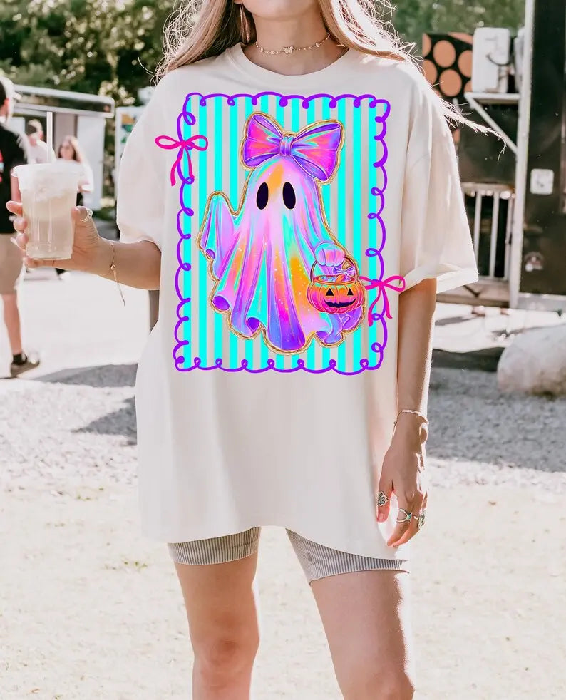 Comfort Colors Preppy Halloween Ghost Shirt, Cute Boo Ghost Coquette Tee, Floral Spooky Season Pumpkin Shirt, Girly Retro Halloween Apparel for Women
